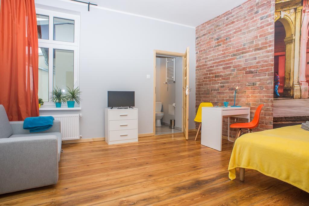 Poddasze Pokoje I Apartamenty Bydgoszcz Exteriör bild